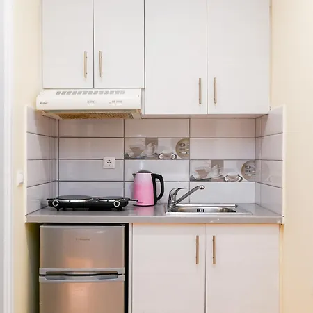 Apartment Georgia Pelekanou *